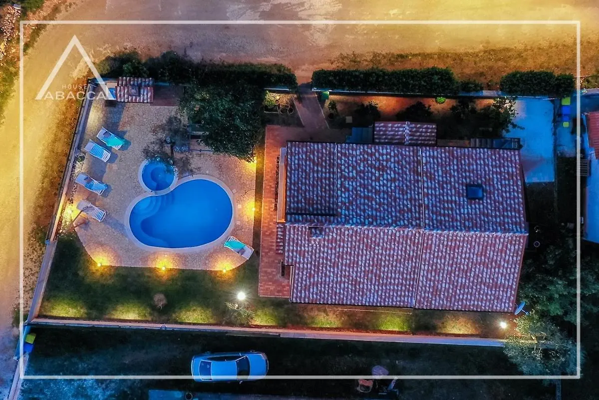 Holiday home Abacca House Fondole Croatia Villa Galizana Croatia